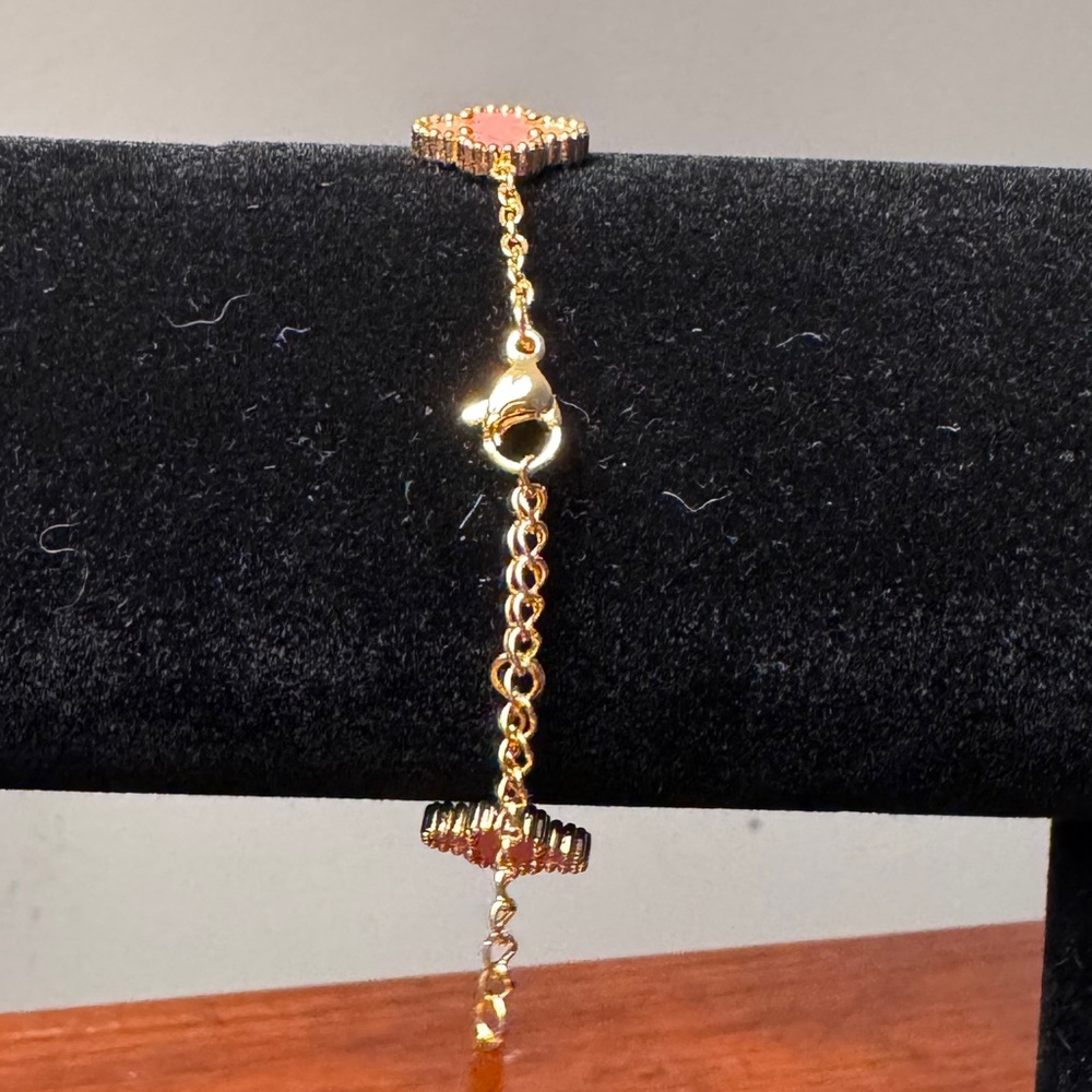 Clover 18kt gold stainless steel bracelet - Picture 3 of 6